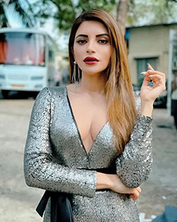 Fotos calientes de Shama Sikander, Shama Sikander, Bypass Road: Sesión de fotos,  Modelos calientes de Instagram,  Shama Sikander  