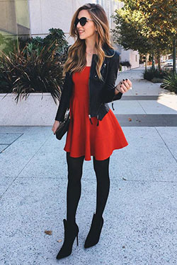 Consigue ese look con atuendos rojos, Vestido Skater Rojo: Trajes De Falda,  Vestido rojo  