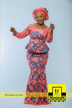 Nhn estilos de encaje de alta costura, Aso ebi: vestidos africanos,  camarones asos,  Ideas de peinado,  Alta costura,  Estilos Kaba  