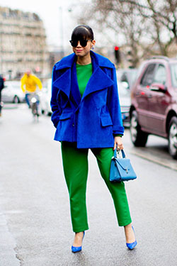 Estas ideas de moda para el azul cobalto: Trajes De Pantalón Verde  