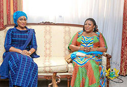 Primera dama de Ghana, Samira Bawumia: Estilos Kaba,  samira bawumia  