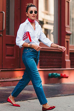 Camisa blanca y pañuelo rojo.: Trajes De Zapatos Rojos,  Camisa blanca  