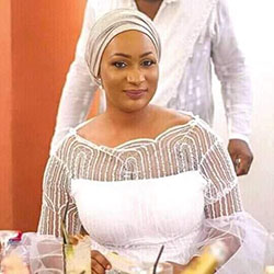 Vicepresidente de la esposa de Ghana: Estilos Kaba,  samira bawumia,  Mahamudu Bawumia  