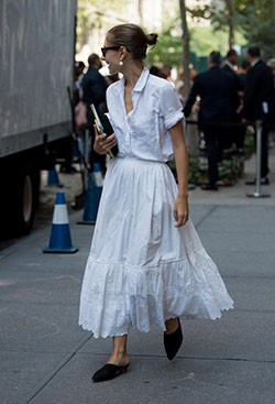 Looks mules de punta, Moda de calle: blogger de moda,  Trajes De Falda,  Semana de la Moda,  Estilo callejero  