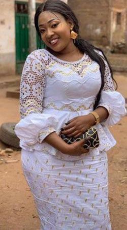 Grabados de cera africana, Aso ebi: vestidos de coctel,  vestidos africanos,  Vestido de la dama de honor,  camarones asos,  Estilos Kaba  