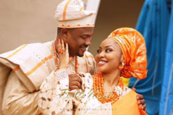 Vestidos nigerianos para pareja nigeriana, sombrero Aso Oke: Vestido de novia,  camarones asos,  Aso Oke,  vestidos nigerianos  