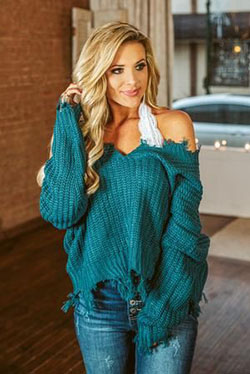 Trajes de suéteres recortados, modelo de moda: modelo,  Atuendo De Suéteres,  Suéter recortado  