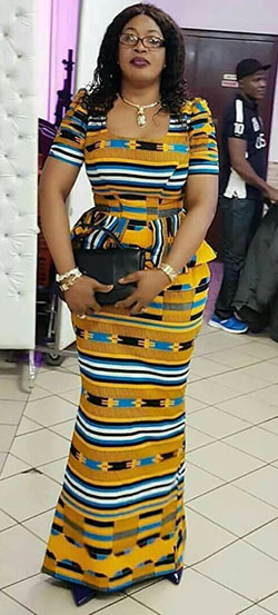 Estilos africanos para mujer, Aso ebi: vestidos africanos,  camarones asos,  paño kente,  Estilos Kaba  