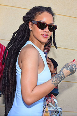 Locs de diosa de estilo europeo, integraciones de cabello artificial: Pelo largo,  Cuidado del cabello,  pelo negro,  Los mejores looks de Rihanna  