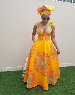 Diseños de vestidos de verano con estampado africano.: Vestido de novia,  Fotografía de moda,  vestidos africanos,  camarones asos,  vestido largo,  Diseñador de ropa,  Vestidos Roora  
