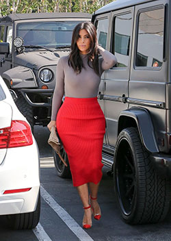 Falda aline roja de Alexander Wang: cuello polo,  kim kardashian,  Falda de tubo,  Trajes De Falda  