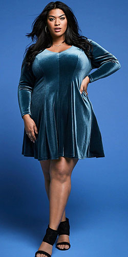 Las 25 ideas más populares para la modelo de moda, Ashley Graham: trajes de fiesta,  vestidos de coctel,  traje de talla grande,  Modelo de talla grande,  ashley graham,  Atuendos Informales  