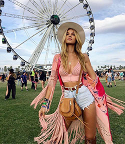 Vestidos de fiesta para outfits coachella, Beyoncé 2018 Coachella performance: Atuendos De Coachella  