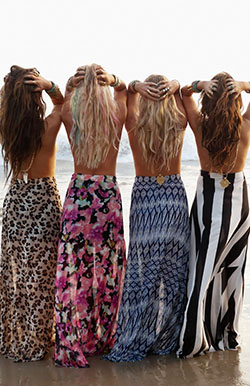 Mejor debe tener falda larga hippie, aguja e hilo: top corto,  estilo bohemio,  vestido largo,  Ideas de peinado,  falda de playa  