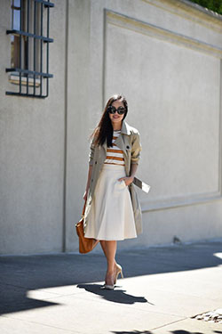 Outfits con Falda blanca, Falda lápiz, Ropa casual: Falda de tubo,  Trajes De Falda,  Atuendos Informales  