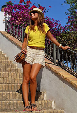 Shorts sandalia outfit ideas, Summer Short: Pantalones ajustados,  Conjunto de pantalones cortos,  Corto de verano  