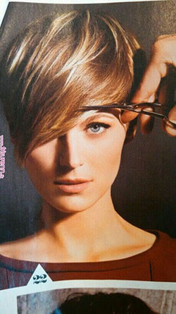 Corte pixie estilo francés, color de cabello humano: Pelo castaño,  corte pixie,  Resaltado del cabello,  corte de zumbido  