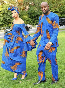 Ideas de moda de pareja africana, impresiones de cera africana, sesión de fotos: vestidos africanos,  Sesión de fotos,  Trajes de pareja a juego  
