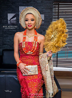 Colecciones de modelos de moda, estampados de cera africanos: vestidos africanos,  camarones asos,  Aso Oke,  Alta costura,  vestidos nigerianos  