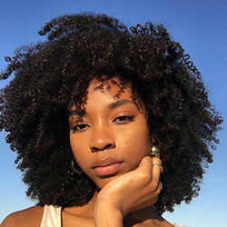 Hermosas mujeres negras, pelo en la cabeza, Tintes de cabello: Pelo largo,  Ideas para teñir el cabello,  rizo jheri,  Mujeres negras,  Cuidado del cabello,  pelo negro  