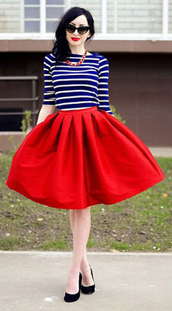 Great suggestion for party vestidos estilo parisino, A-Line Midi Skirt: Alfiler de solapa,  Trajes De Falda,  Semana de la Moda  