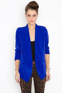 Cosas bonitas al azul cobalto, Traje chaqueta: azul real,  Azul cobalto,  traje de chaqueta,  Chaqueta de traje,  Atuendos Informales  