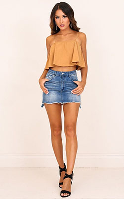 La moda más esperada por la modelo Falda de Jean: Falda de mezclilla,  top corto,  Atuendos Informales,  Traje De Mini Falda  