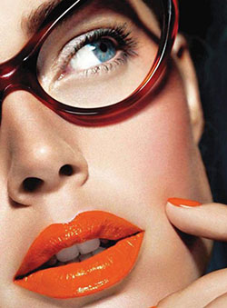 Montura de gafas Nerdy para niñas: Delineador de labios,  Cosméticos MAC,  Brillo de labios,  Gafas nerd  