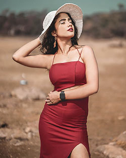 Impresionantes fotografías de Instagram de la celebridad de Tikkatoka Nisha Guragain: chicas calientes de insta,  modelos calientes de insta,  Chicas TikTok Calientes,  Chicas virales de TikTok,  Modelo indio de TikTok,  Modelos calientes de TikTok,  Nisha Guragain  