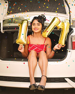 Imágenes populares de Insta de la estrella india de Tiktok Nisha Guragain: Modelos calientes de Instagram,  Chicas en TikTok,  Chicas TikTok Calientes,  Vídeo de tic tac,  Nisha Guragain  