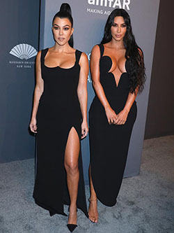 Sexy en traje negro de Kim Kardashian: Ideas de atuendos,  Negro,  fotos de celebridades,  Instagram de celebridades,  Los mejores momentos de Taylor,  Kim,  kardashian,  linda kim kardashian,  la caliente kim kardashian,  kim kardashian  