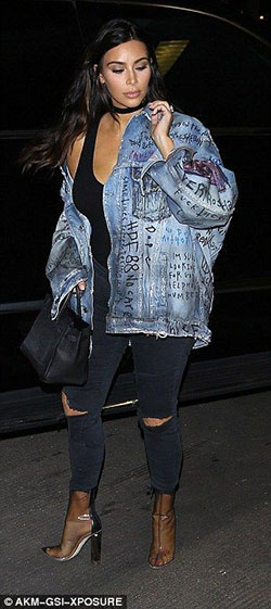 chamarra de jean kim kardashian: Camisa sin mangas,  chaqueta de jean,  kim kardashian,  Chaqueta de mezclilla  
