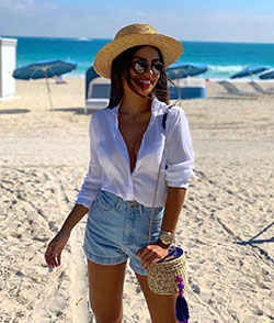 Casual Outfit Ideas For, Sun hat y Casual wear: Atuendos Informales,  sombrero para el sol,  Informal de negocios,  Bermudas  