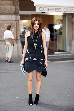 Trajes de falda asimétrica negra de moda: Trajes De Falda,  dion lee,  Estilo callejero  