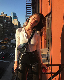Traje de talla grande Devon Carlson caliente, Devon Lee: Modelos calientes de Instagram  