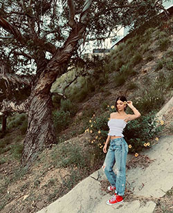 El último estilo Camila Morrone Snaps Instagram: Fotos de Instagram,  Instagram de chicas calientes,  modelos de instagram,  Modelos calientes de Instagram,  Caliente Camila Morrone  