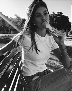 Última Modelo Camila Morrone Fotografía Instagram: Fotos de Instagram,  mejores modelos de Instagram,  modelos de instagram  