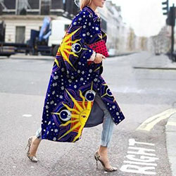 Ideas de atuendos de Clarissa Archer, moda callejera, ropa de abrigo: Ideas de atuendos de kimono,  Traje Morado Y Amarillo  