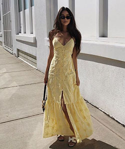 Outfit amarillo Pinterest con vestido de coctel, vestido de novia, vestido: vestidos de coctel,  Vestido de novia,  desgaste de hierro,  modelo,  Trajes de moda,  Alta costura,  Ropa formal  