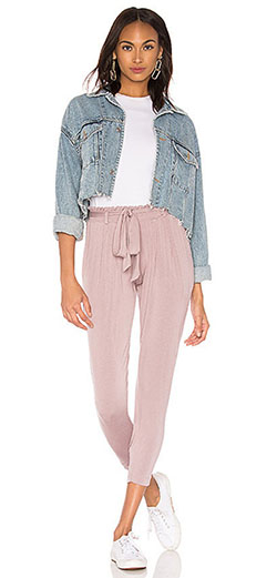Conjunto color rosa con leggins, pantalón, jersey: Traje rosa,  Trajes De Pantalón  
