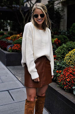 Ideas de ropa naranja y marrón con minifalda, suéter, pantalones cortos.: Estilo callejero,  vestidos de invierno con clase  