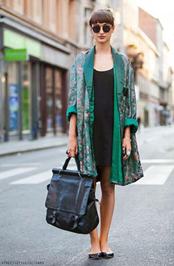 vestido verde para niñas con chaqueta, blazer, fotografía de modelo: Ideas de atuendos de kimono  