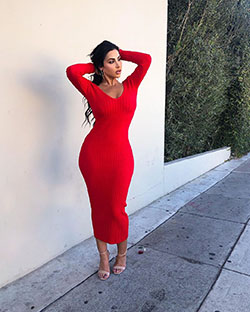 Yasmin Kavari dress matching ideas for girls, Lip Makeup y outfit designs: Vestido rojo  