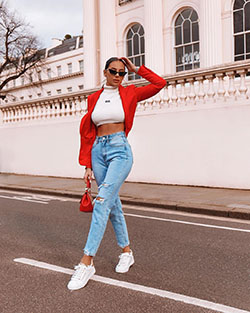 combinación de color blanco con denim, jeans, ideas de moda: chicas de instagram,  Traje Blanco Y Rojo  
