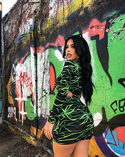 Valeria girls photoshoot, Cool Girls, ideas de vestuario: chicas de instagram  