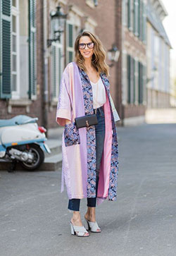 Vestido turquesa y rosa, zapatos, diseños de disfraces.: Ideas de atuendos de kimono,  Traje Turquesa Y Rosa  