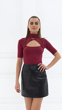 Outfits 2020 en color magenta y granate con vestido de cóctel, minifalda: vestidos de coctel,  Traje De Falda De Cuero,  Traje Magenta Y Granate,  Traje Granate  