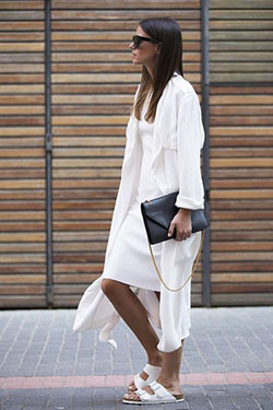 Ideas de color blanco con gabardina, pantalones.: gabardina,  traje blanco,  Estilo callejero  