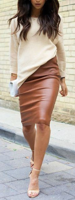 Ideas de atuendos en beige y marrón con falda de cuero de vestir, falda lápiz, pantalones: Falda de tubo,  Chicas Calientes,  Falda de cuero  