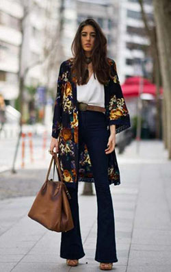 Clarissa Archer fotos de chicas lindas, diseños de disfraces, moda callejera: Estilo callejero,  modelo,  Ideas de atuendos de kimono  